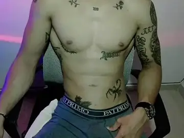 Stripchat Free Porn Cam of srghost333