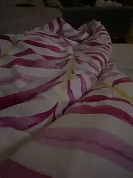 Stripchat Live Sex Cam of Cptdick23