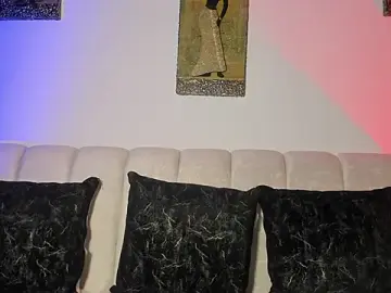 Stripchat Live Porn of mhatias_