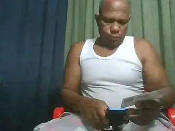 Stripchat Live Sex of bigblackcock75