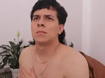 Stripchat Sex Cam of Tony_Hoffa