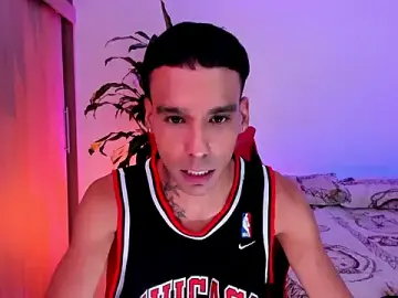 Stripchat Sex Cam of Damianwhite