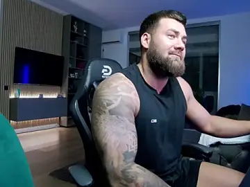 Stripchat Live Sex of UbbeViking