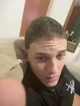 Stripchat Live Sex Cam of 9vinsfd1