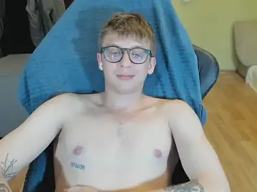 Stripchat Live Sex Cam of themortydaglish