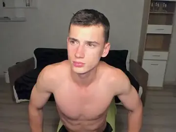 Stripchat Live Sex Cam of Max_foks_