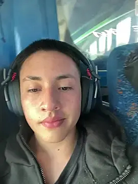 Stripchat Free Porn Cam of andreslavado
