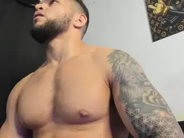 Stripchat Nude Webcam of vincent_carusso94