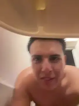 Stripchat Live Porn of alexerdiego