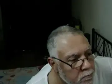 Stripchat Sex Cam of 100Tauros