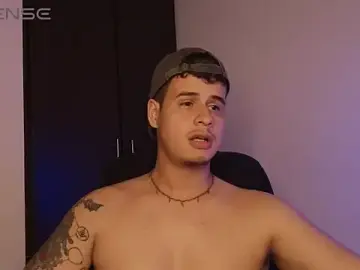 Stripchat Free Porn Cam of BjornSteel
