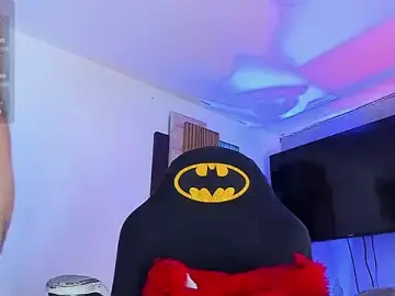 Stripchat Sex Cam of _kameron9811