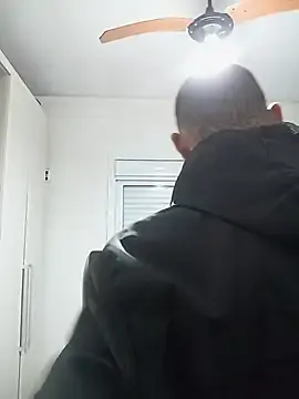 Stripchat Best live sex cam show of emrehliug12