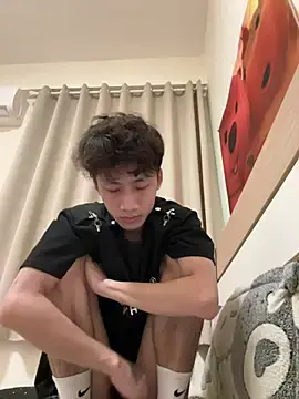 Stripchat Free Porn Cam of sexyboy-3525