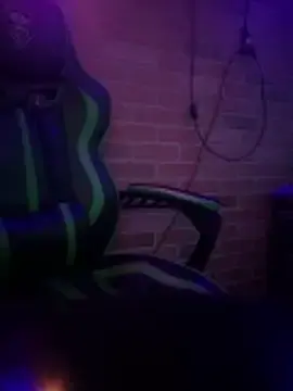 Stripchat Adult Webcam of chronic_vibez