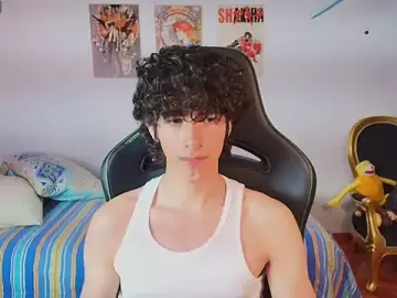 Stripchat Free Live Porn of Nude_Boy18