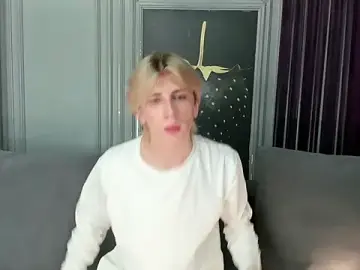 Stripchat Best live sex cam show of Elon_brown