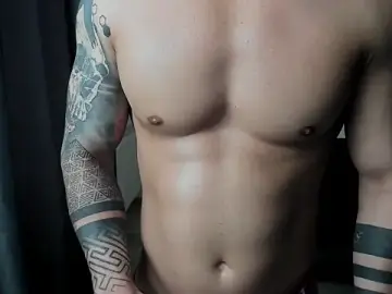 Stripchat Live Sex Cam of Richarddarell1