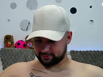 Stripchat Watch Live Sex Cams of liam_studd