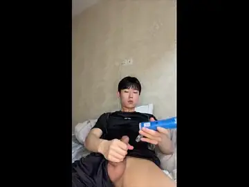 Stripchat Free Porn Cam of Brian_Stars