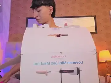 Stripchat Live Sex Cam of slim_tian