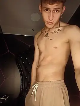 Stripchat Adult Webcam of Axel_Romanov