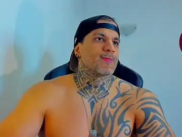 Stripchat Adult Webcams of JoshRigby