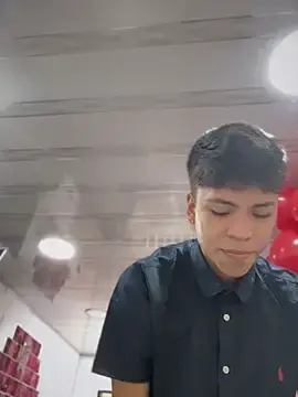Stripchat Live Sex of MaxiWildd