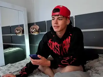 Stripchat Live Porn of Keff-andrew34