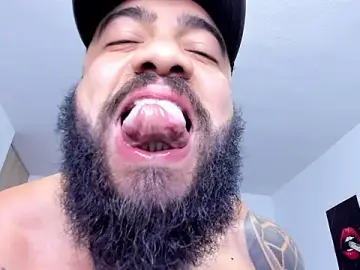 Stripchat Live Sex Cam of miguelangelsaenz