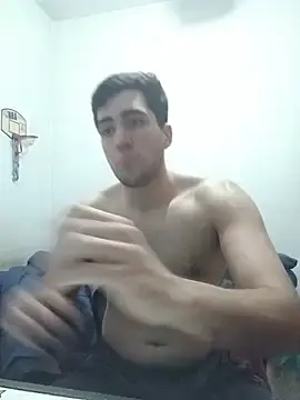 Stripchat Sex Cam of agustinn_r