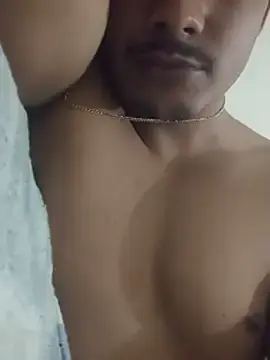 Stripchat Free Live Porn of Morenobzs