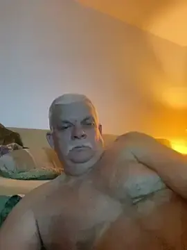 Stripchat Live Sex Cam of Silver1959
