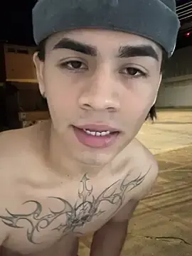 Stripchat Live Sex Cam of Mao_mdn