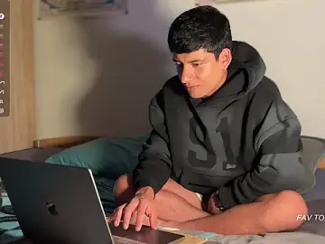 Stripchat Sex Cam of jim_dj