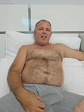 Stripchat Free Live Porn of cubanitofeliz40