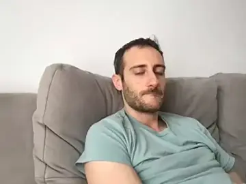 Stripchat Private Sex Chat of LukaShyGuy