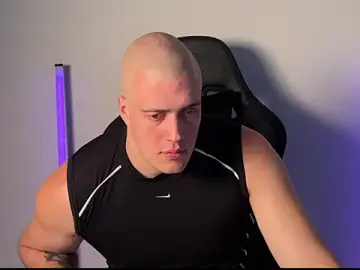 Stripchat Live Sex Cam of Bigbaald