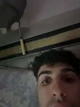 Stripchat Sex Cam of Adammhotty