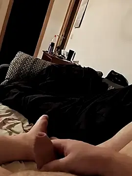 Stripchat Free Porn Cam of Henryb61