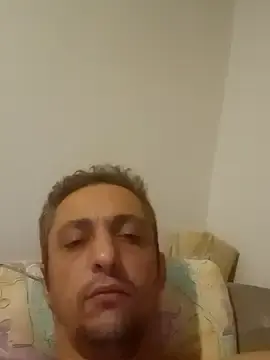 Stripchat Adult Webcam of cnralcz