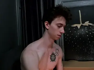 Stripchat Live Sex Cam of ares_pallini
