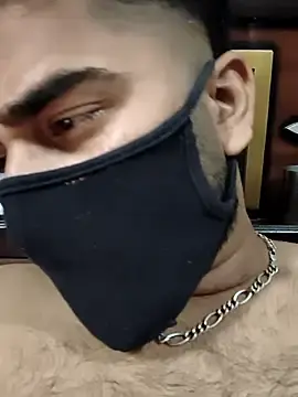 Stripchat Free Porn Cam of TNTBOSS01