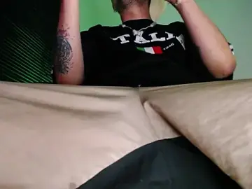 Stripchat Best live sex cam show of zacwatson_