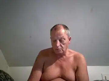 Stripchat Adult Video Chat of chubbybear2cum