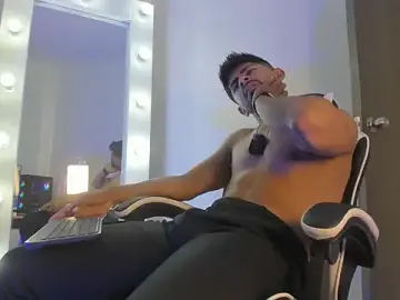 Stripchat Private Sex Chat of Noah_blackmen