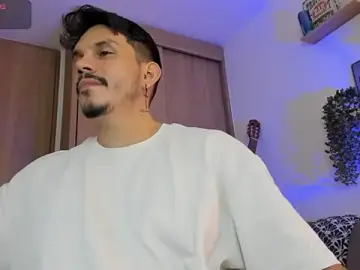 Stripchat Watch Live Sex Cams of alejandro_stark