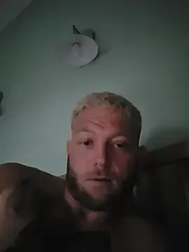Stripchat Free Live Porn of 10AlphaPapa01