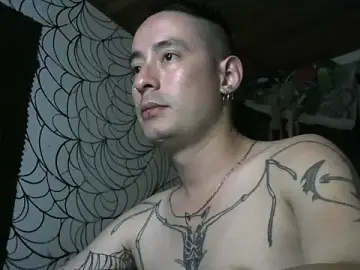 Stripchat Live Porn of vampireathome