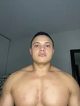 Stripchat Adult Webcam of KingLevi01
